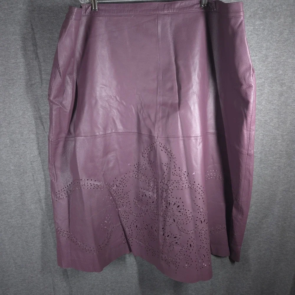 Vtg‎ Y2K Roaman's Purple Genuine Leather Laser Cut Midi Skirt Womens 34W